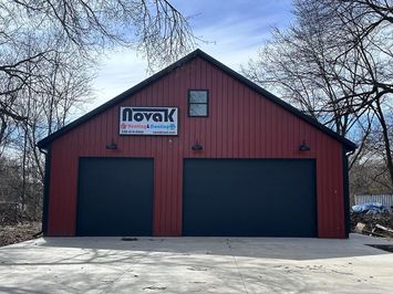 commercial workshop pole building